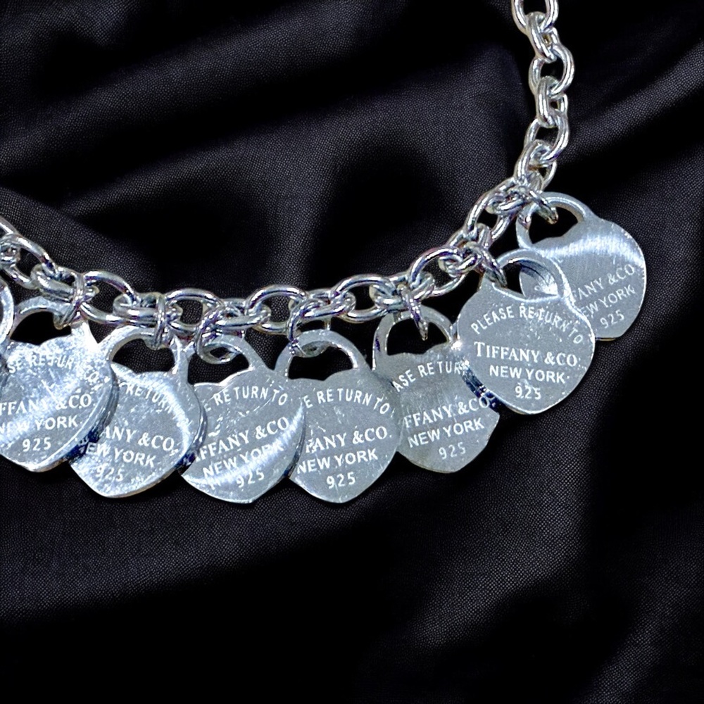 New Stainless Steel Bracelet with Dangling Hearts - Picture 5 of 8